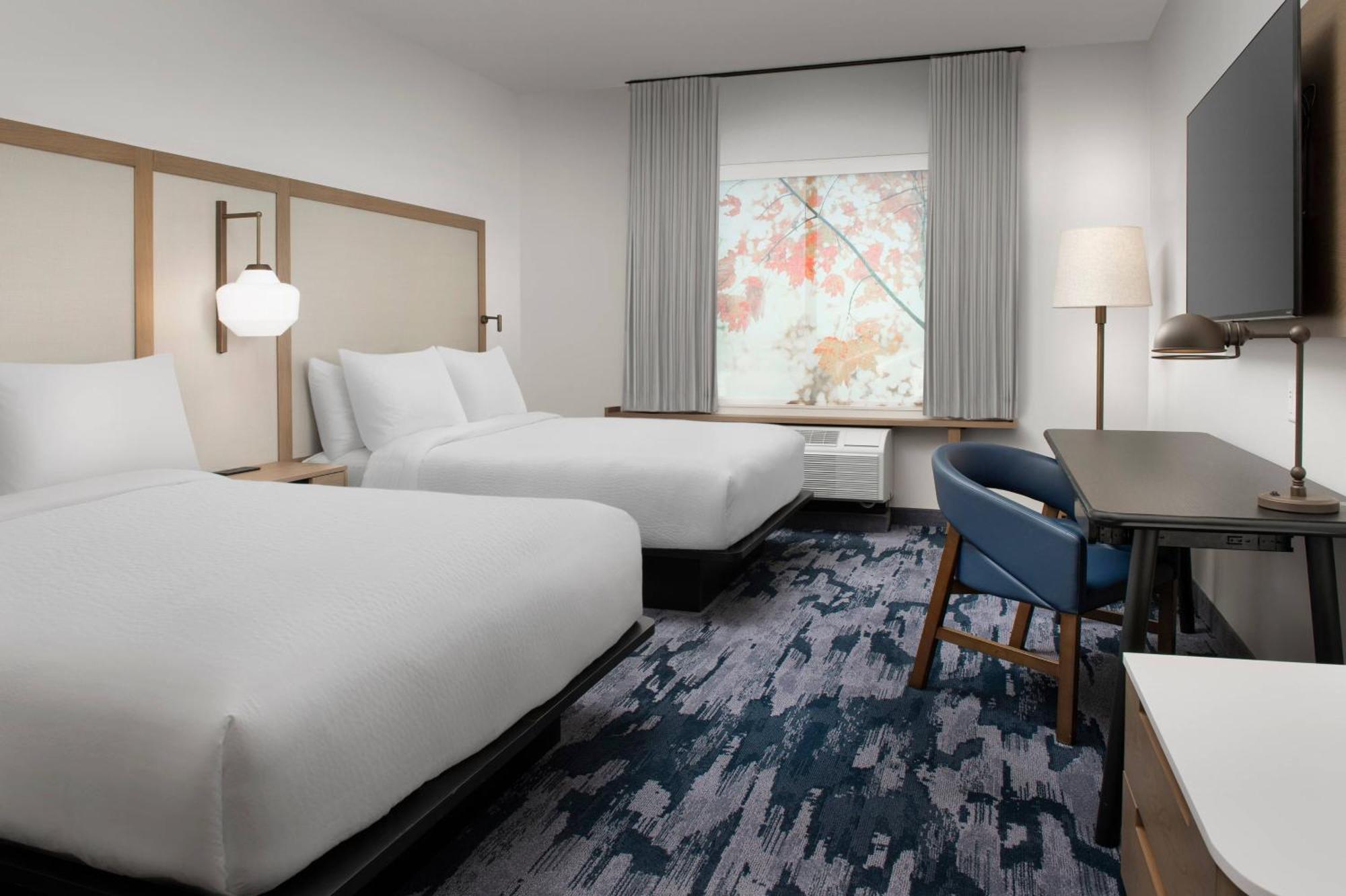 Fairfield Inn & Suites By Marriott Santa Rosa Rohnert Park Exterior photo