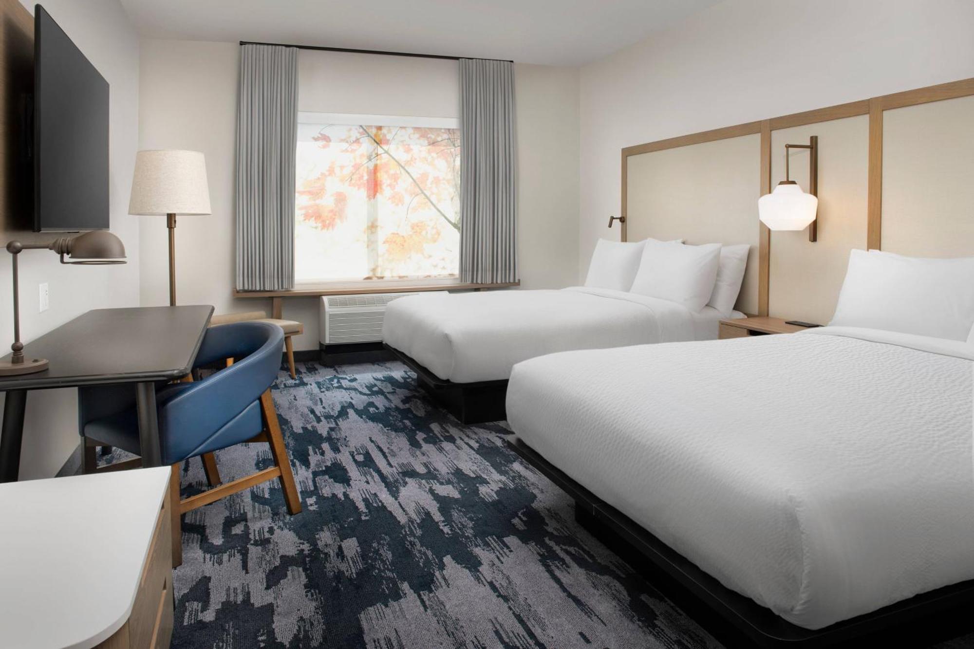 Fairfield Inn & Suites By Marriott Santa Rosa Rohnert Park Exterior photo